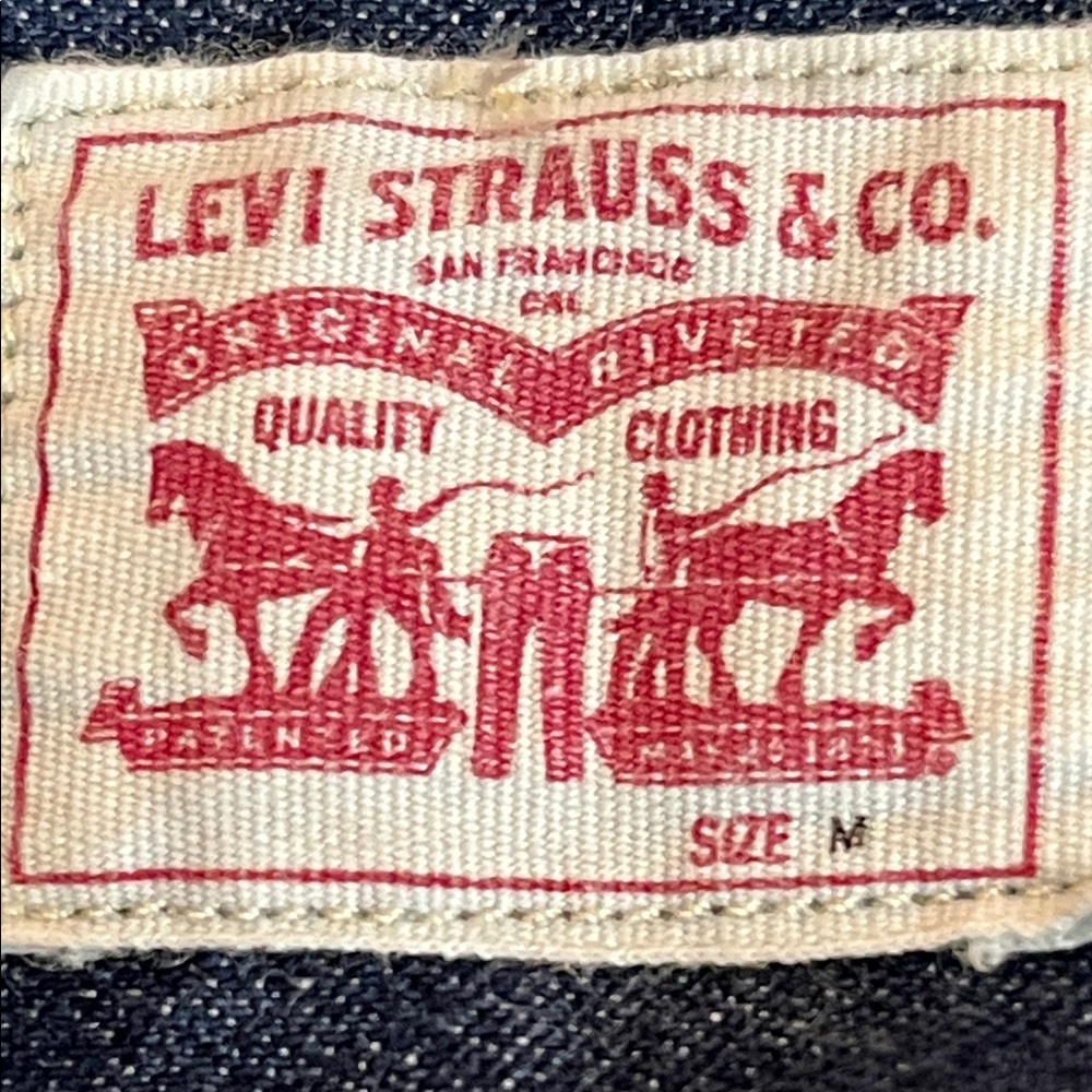 Levi's Navy Button Down Shirt - image 8